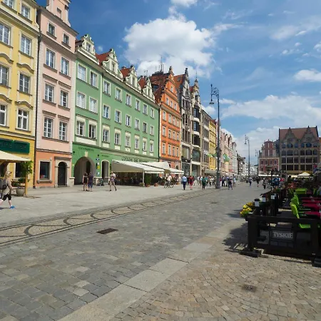 As Rynek 50 R508 * Wrocław